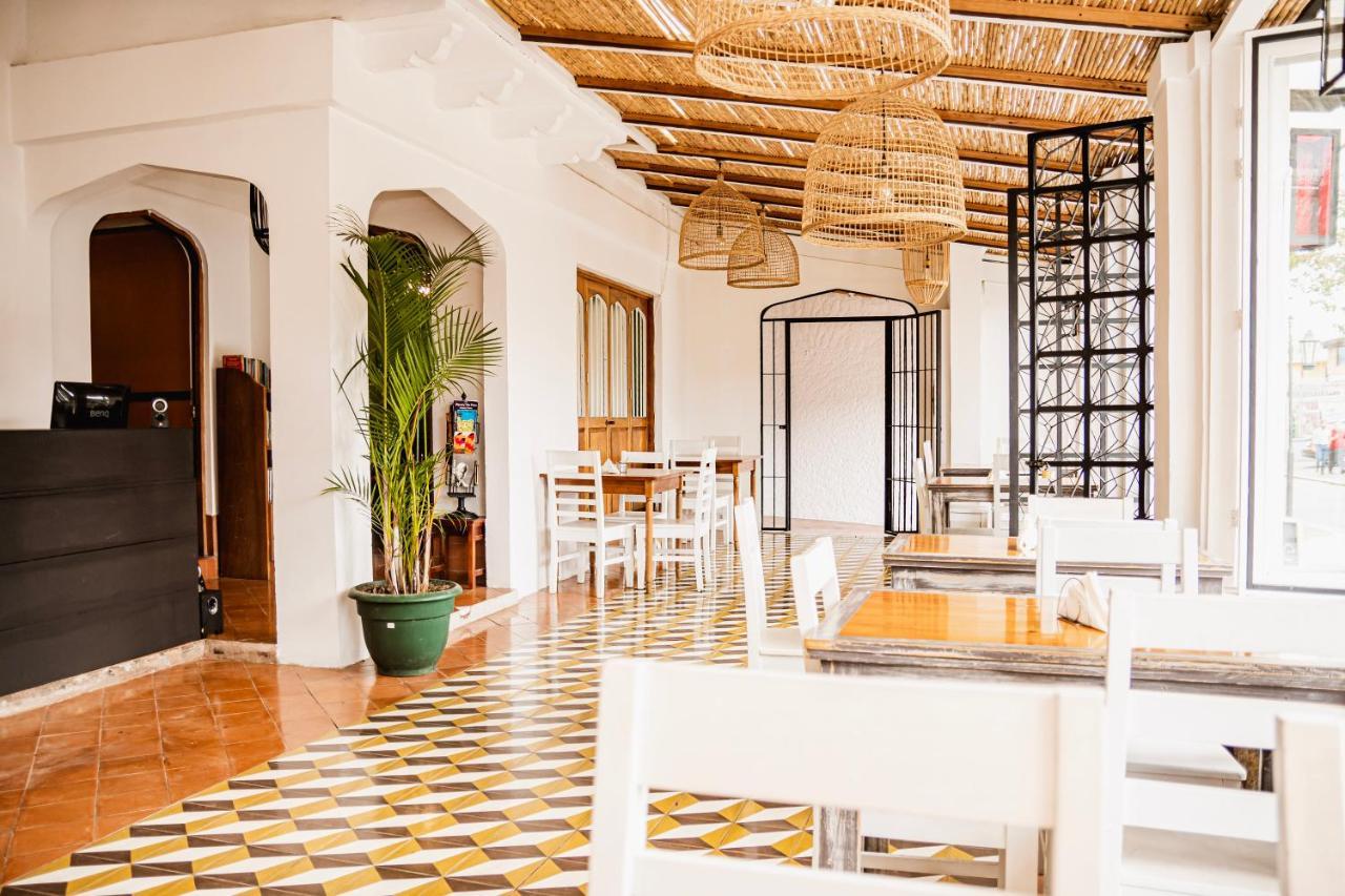 Luz De Luna Hotel Barrio Escalante San Jose  Bagian luar foto