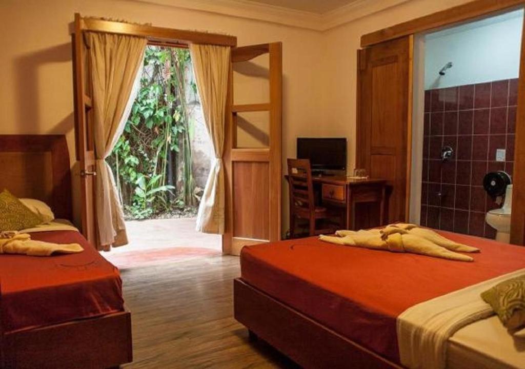 Luz De Luna Hotel Barrio Escalante San Jose  Bagian luar foto